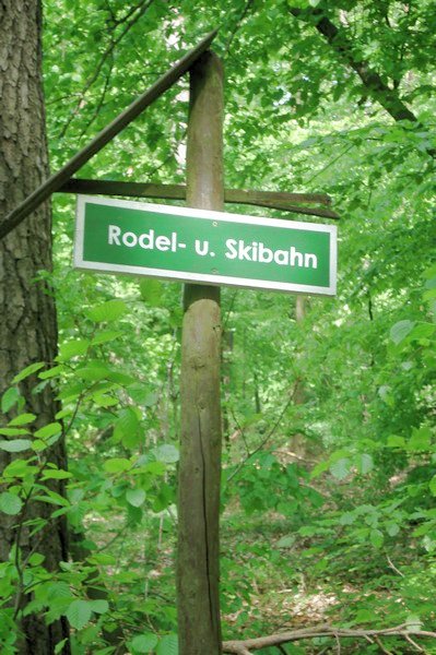 Schild Rodelbahn