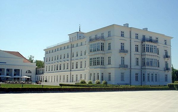 Hotelkomplex und Restaurant Heiigendamm 2010