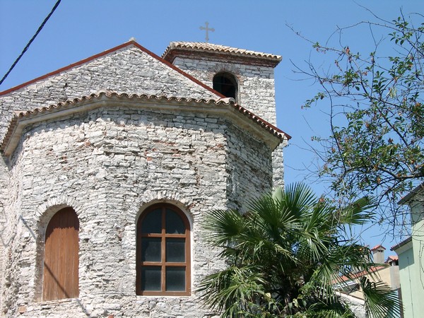 Pula 2004