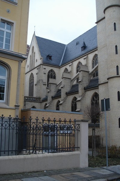 Halle, Kirche an der Hochstrae 5.12.08